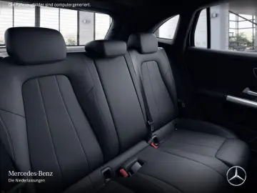 MERCEDES BENZ GLA 220 d Progressive/MBUX/Dist/Ambi/LEASING