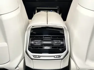 BMW 760 M760 e xDrive °Opțiune completă°