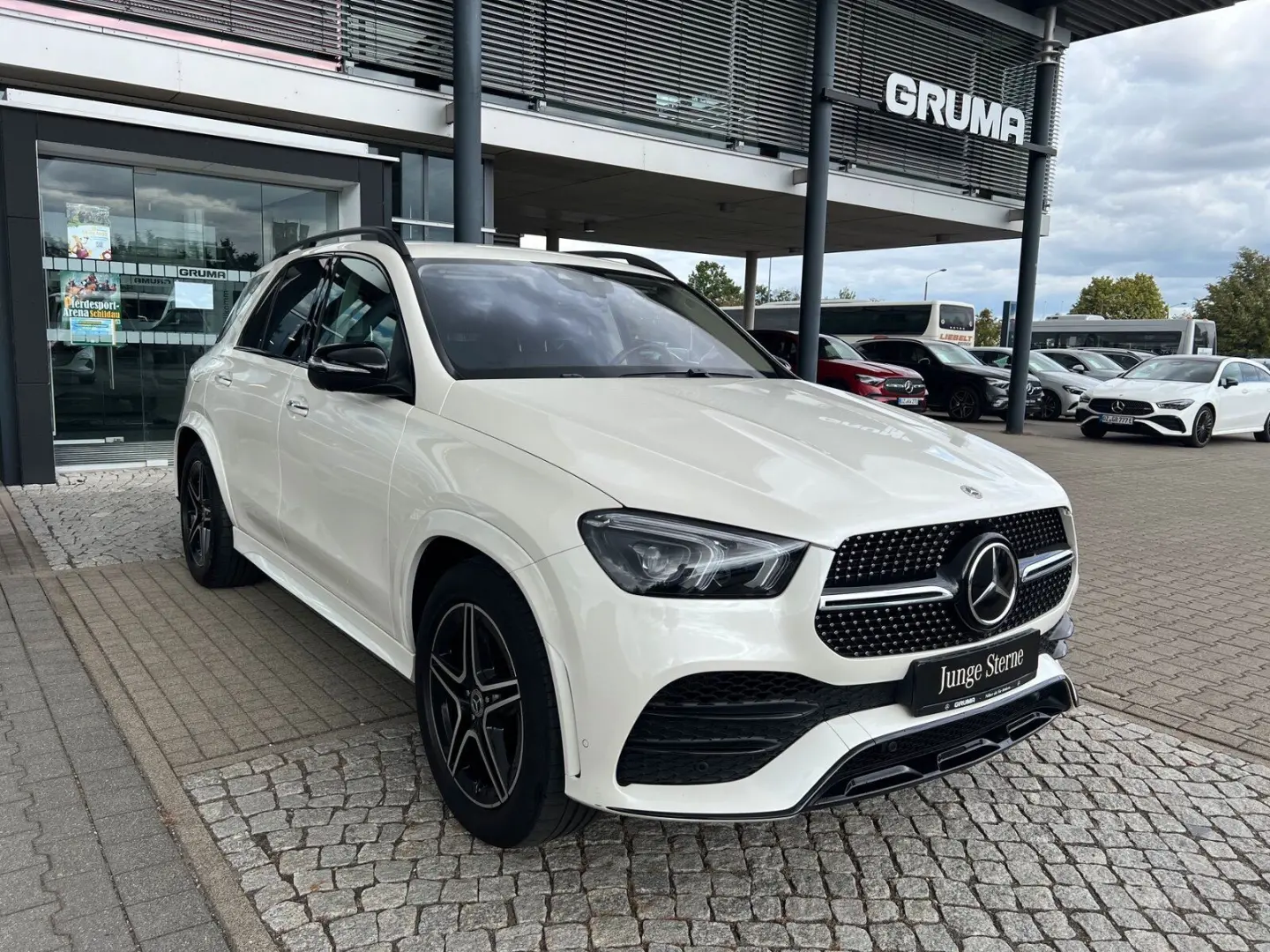 MERCEDES BENZ GLE 400 d 4M AMG+Distr+Burm+HUD+LEASING