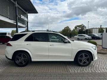 MERCEDES BENZ GLE 400 d 4M AMG+Distr+Burm+HUD+LEASING