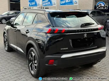 PEUGEOT 2008 1.5 BlueHDi 130 Allure/ Virtual/ LED/ LEASING