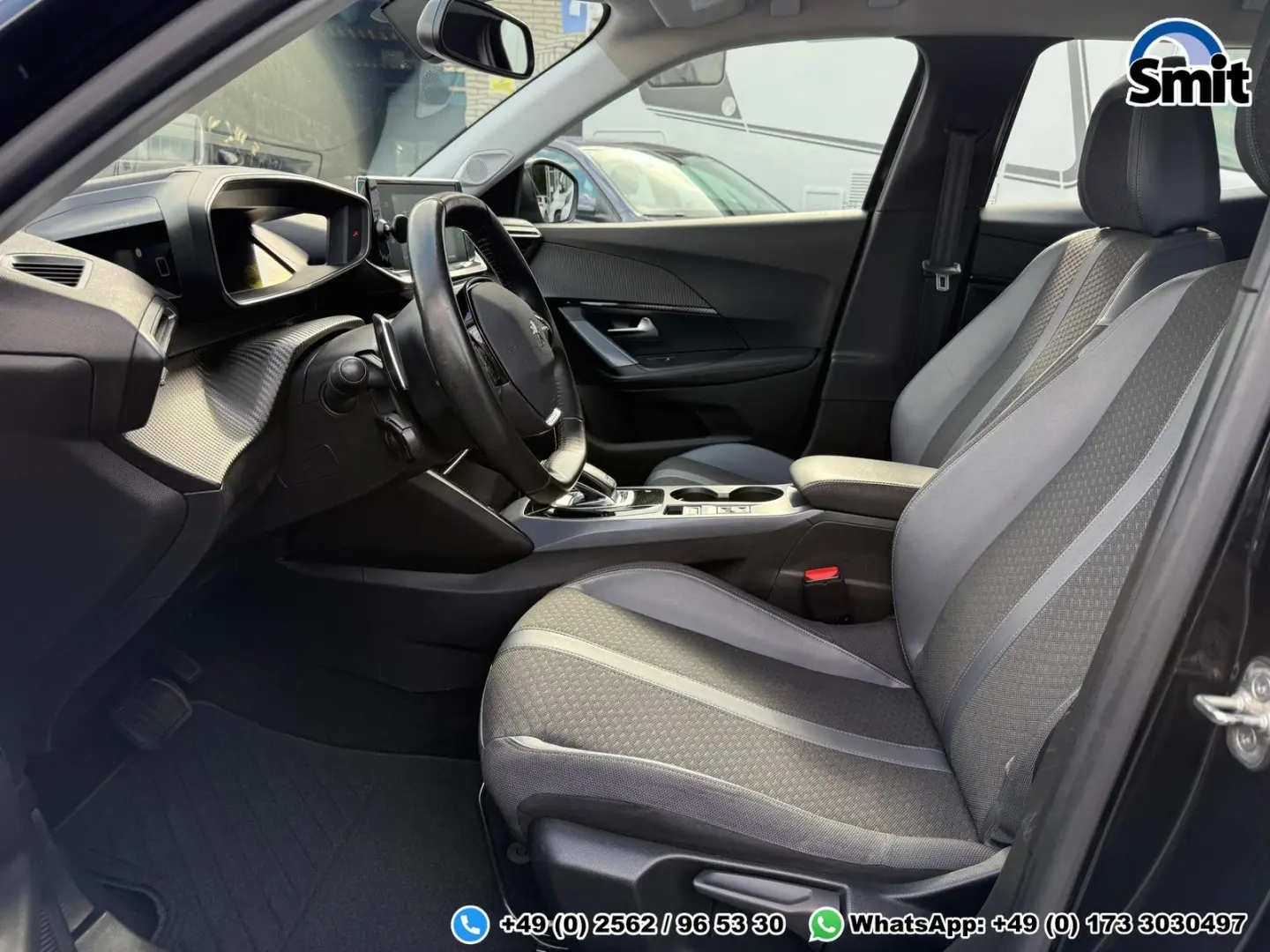 PEUGEOT 2008 1.5 BlueHDi 130 Allure/ Virtual/ LED/ LEASING