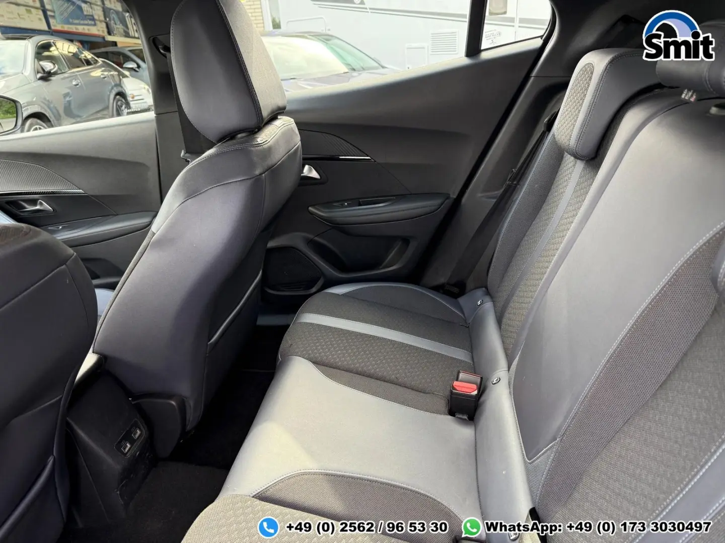 PEUGEOT 2008 1.5 BlueHDi 130 Allure/ Virtual/ LED/ LEASING