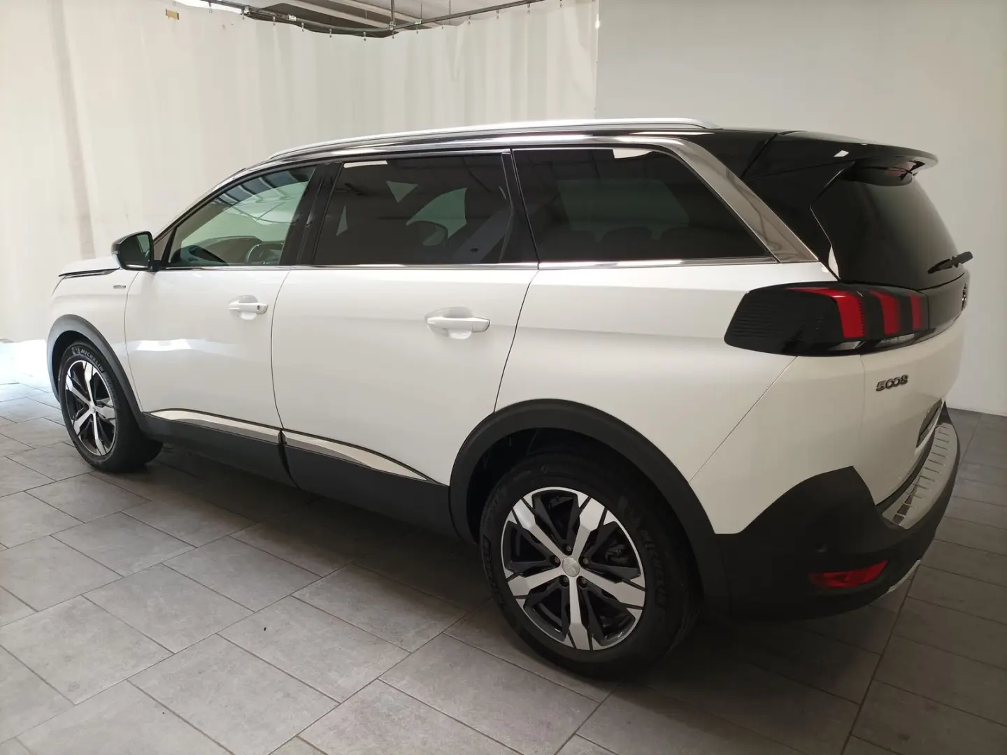 5008 1.6 PureTech Allure|7 Sitze|Pano|Navi