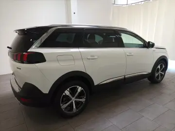 5008 1.6 PureTech Allure|7 Sitze|Pano|Navi