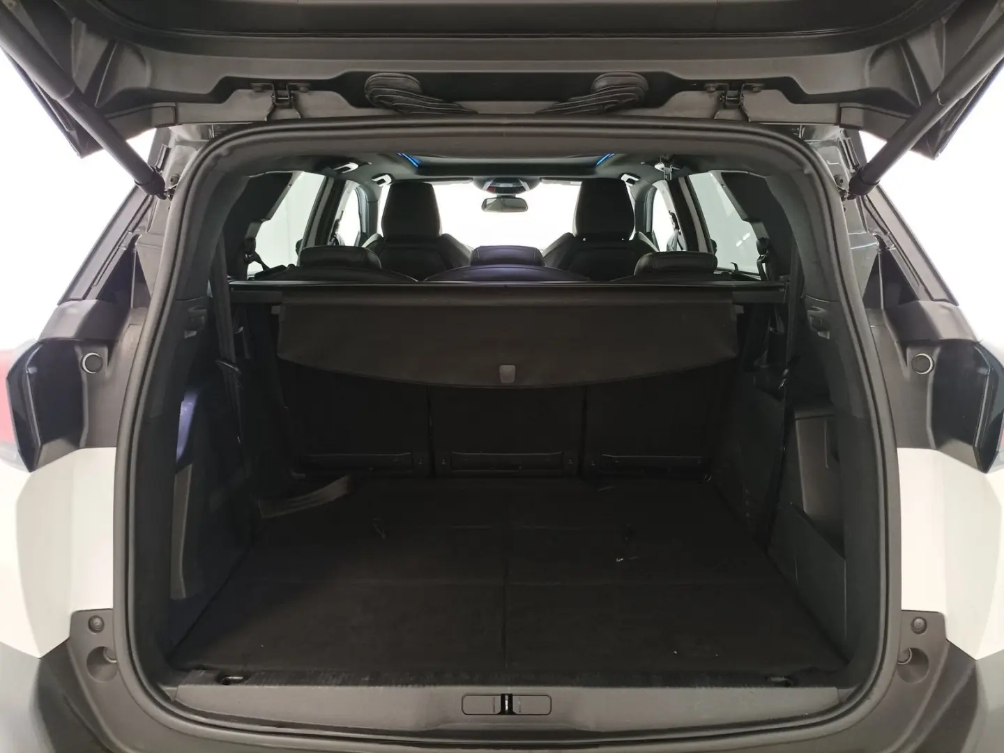 5008 1.6 PureTech Allure|7 Sitze|Pano|Navi