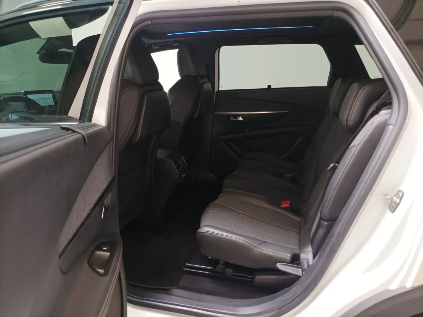 5008 1.6 PureTech Allure|7 Sitze|Pano|Navi