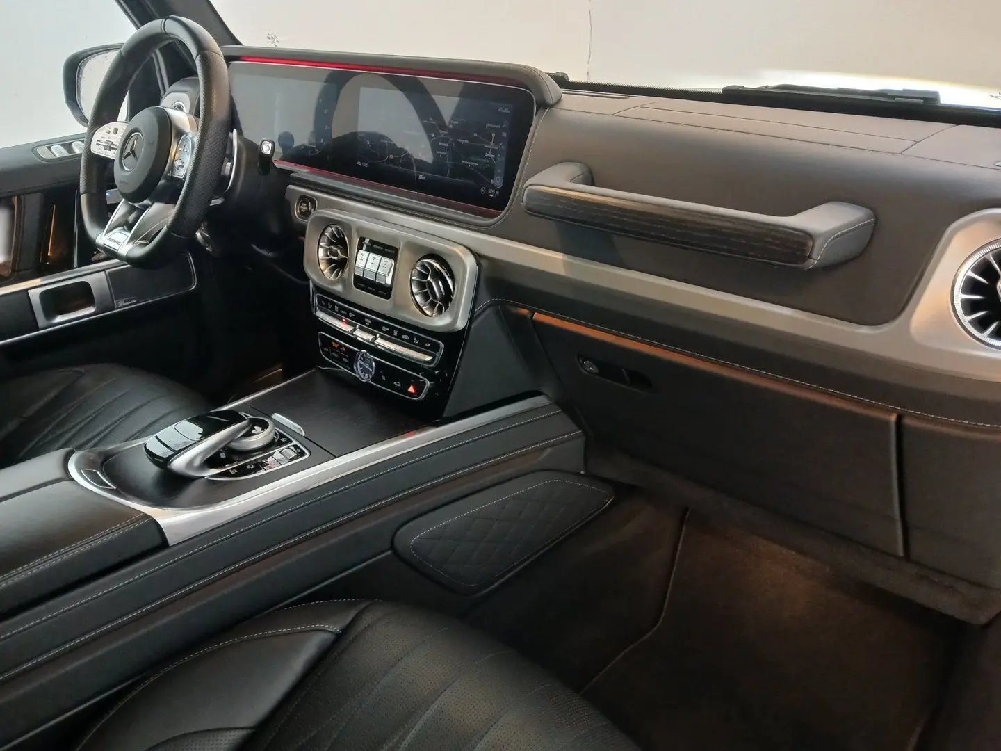 G63 Driver`s DISTR Masage Standh FondTV Exclusiv