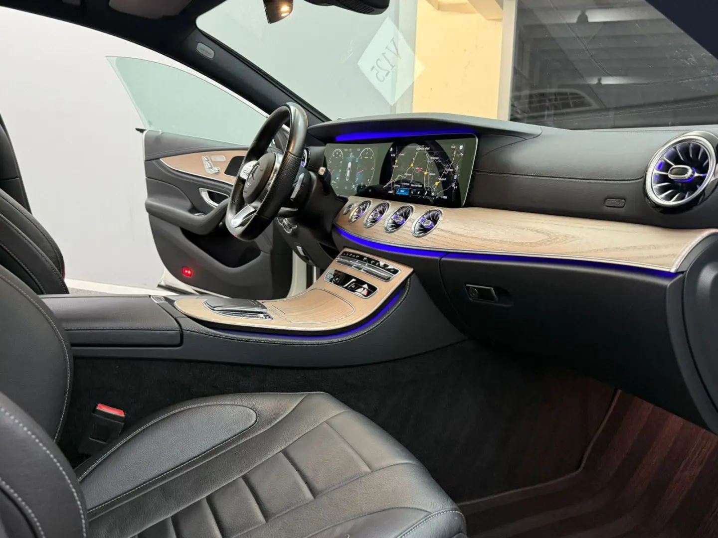 CLS 400 d 4M AMG-LINE*STD-HZ*DISTR*MBEAM*MY2021