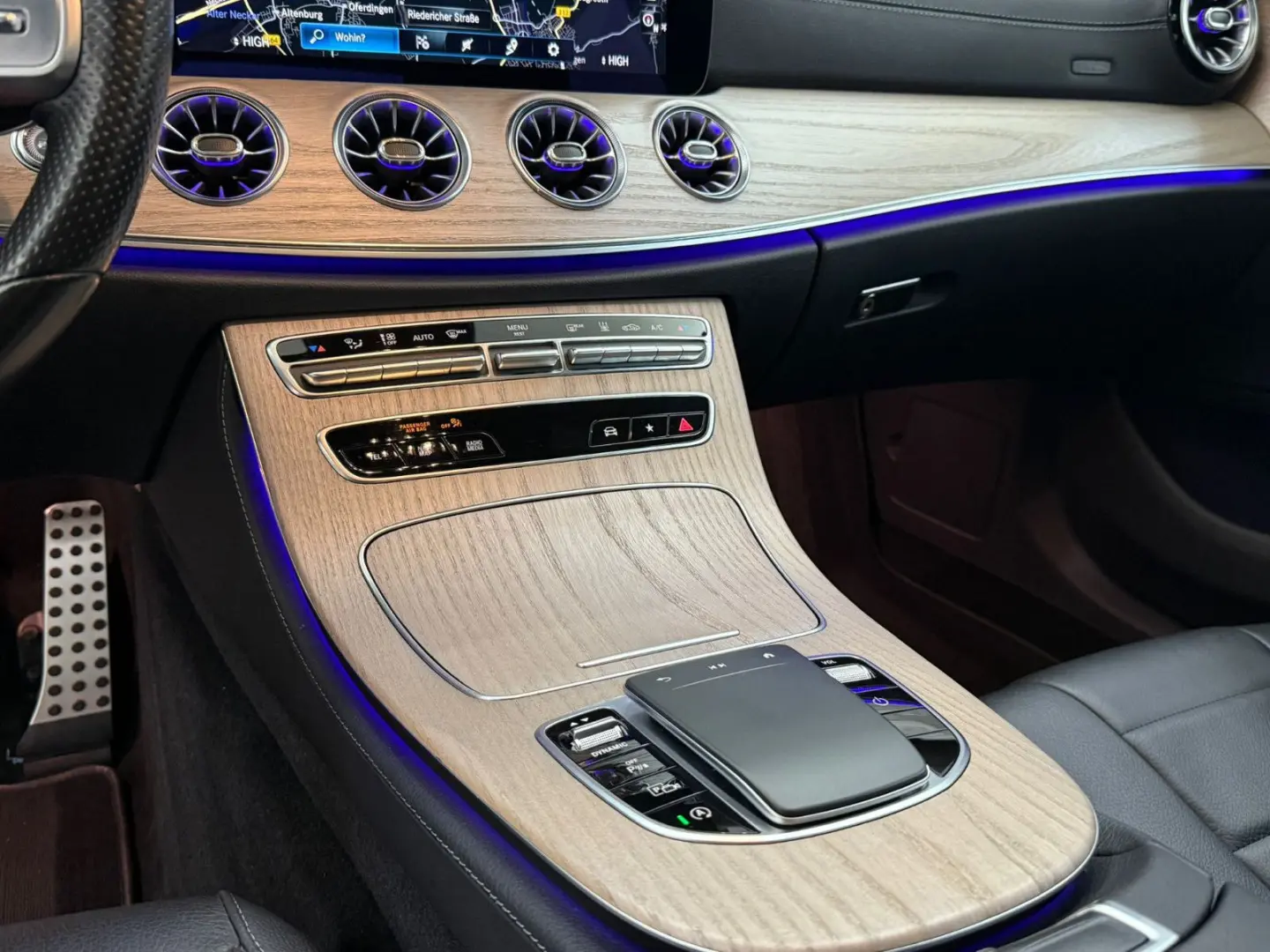 CLS 400 d 4M AMG-LINE*STD-HZ*DISTR*MBEAM*MY2021