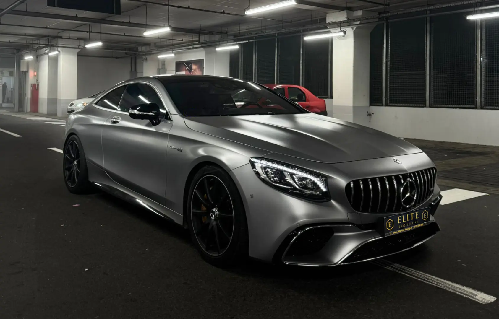 Mercedes-Benz Clasa S 63 V8 AMG 4Matic Coupe