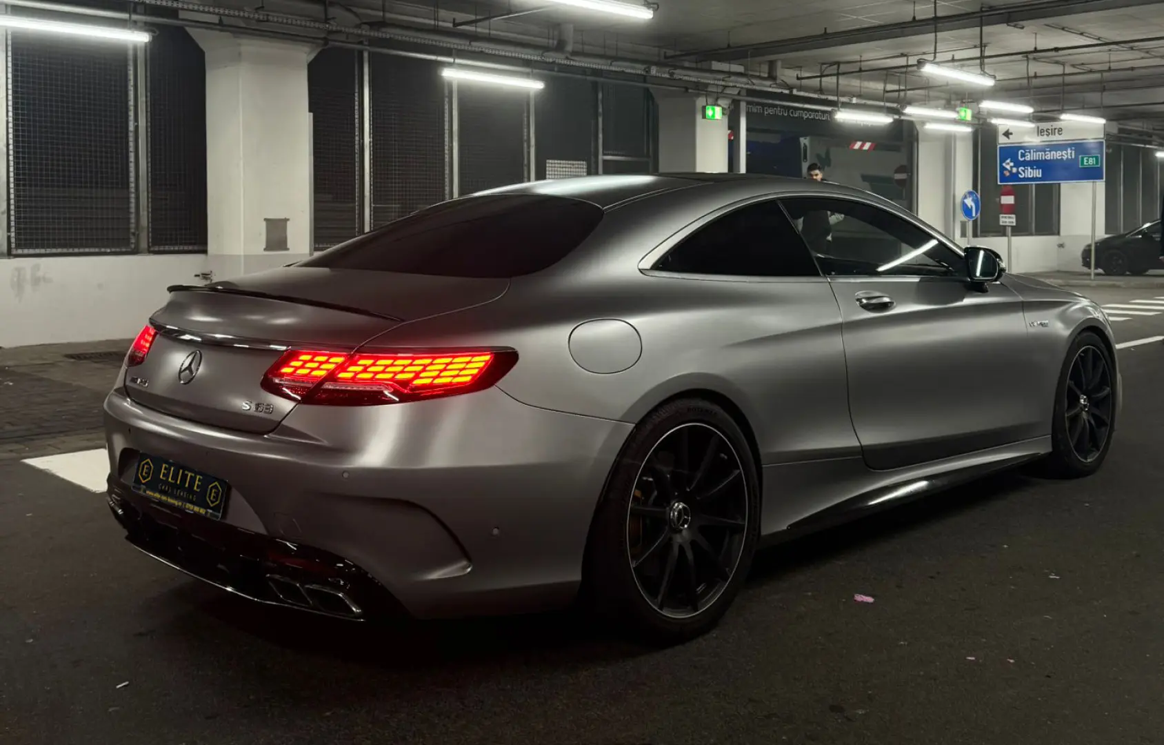 Mercedes-Benz Clasa S 63 V8 AMG 4Matic Coupe