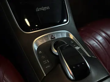 Mercedes-Benz Clasa S 63 V8 AMG 4Matic Coupe