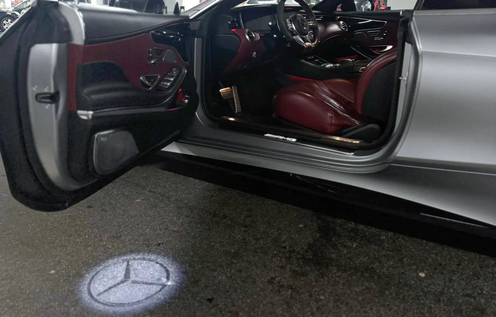 Mercedes-Benz Clasa S 63 V8 AMG 4Matic Coupe