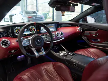 Mercedes-Benz Clasa S 63 V8 AMG 4Matic Coupe