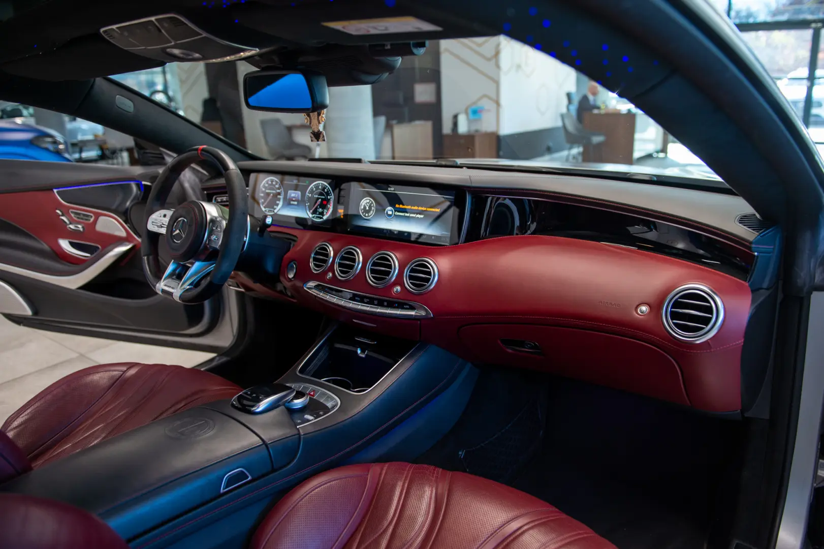 Mercedes-Benz Clasa S 63 V8 AMG 4Matic Coupe