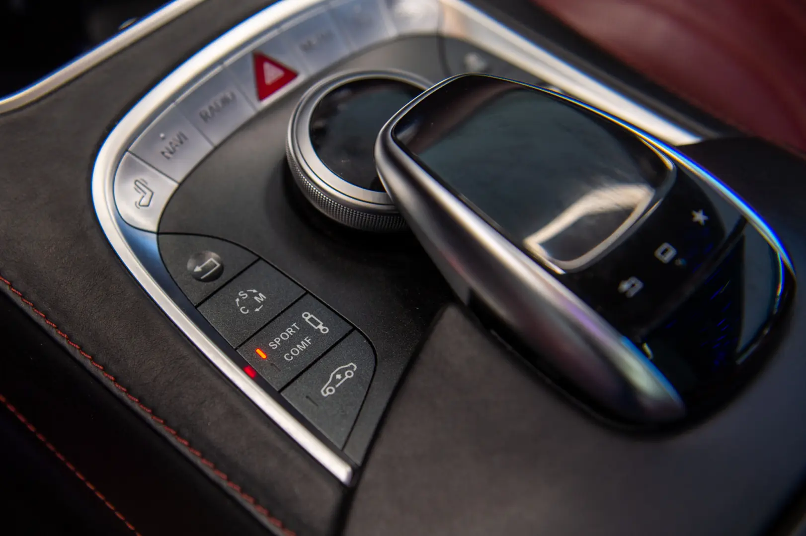 Mercedes-Benz Clasa S 63 V8 AMG 4Matic Coupe