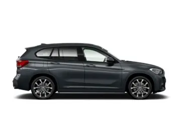 X1 xDrive20i M Sport H&K+HUD+LED+AppleCarPlay