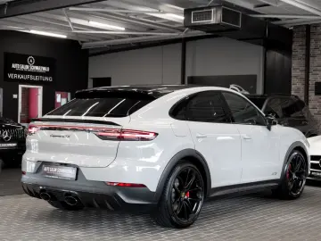 Cayenne GTS Coupe|SPORT-DESIGN|CARBON|CHRONO