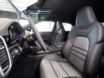 Cayenne GTS Coupe|SPORT-DESIGN|CARBON|CHRONO