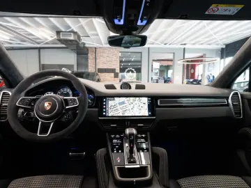 Cayenne GTS Coupe|SPORT-DESIGN|CARBON|CHRONO