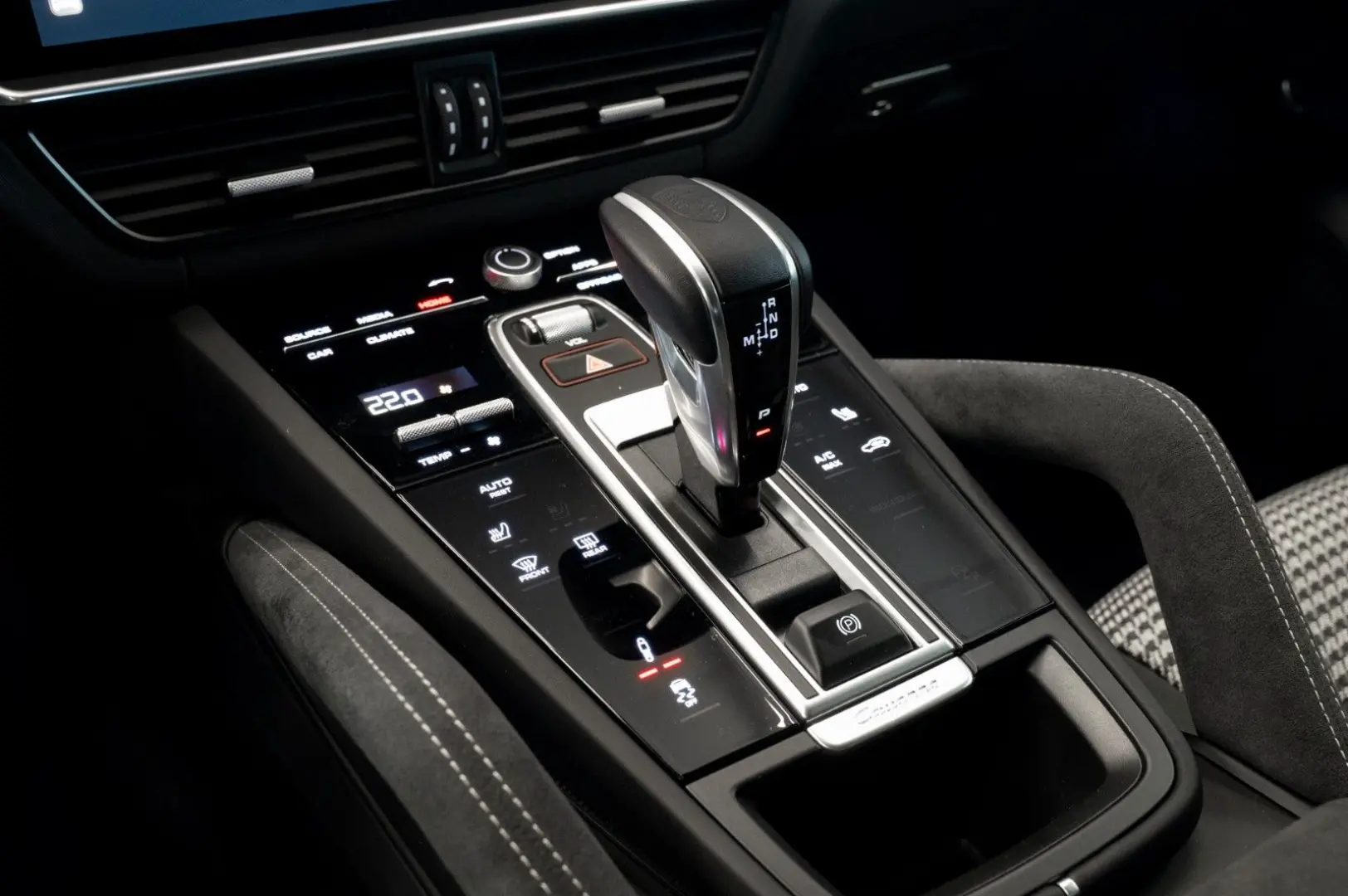Cayenne GTS Coupe|SPORT-DESIGN|CARBON|CHRONO