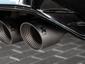 Tiguan R 4Motion| AKRAPOVIC-AGA|R-SITZE|AHK|H&R