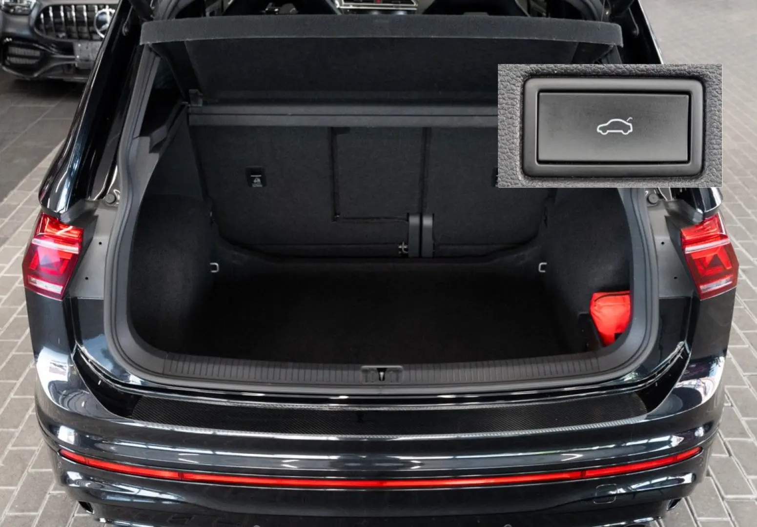 Tiguan R 4Motion| AKRAPOVIC-AGA|R-SITZE|AHK|H&R
