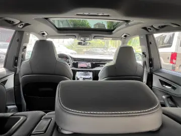 Q8 50 TDI quattro S line, Vollausstattung