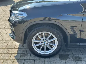 X4 xDrive20i Advantage Navi SH Lordosenstütze