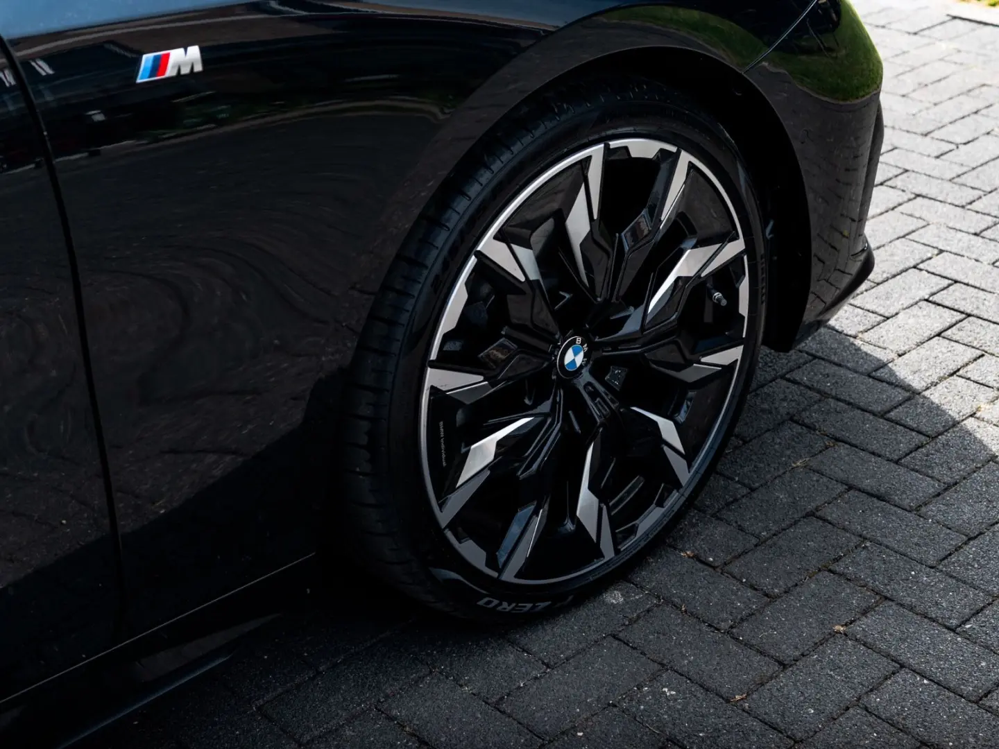 520 d xDrive M Sport VOLL 1 HAND