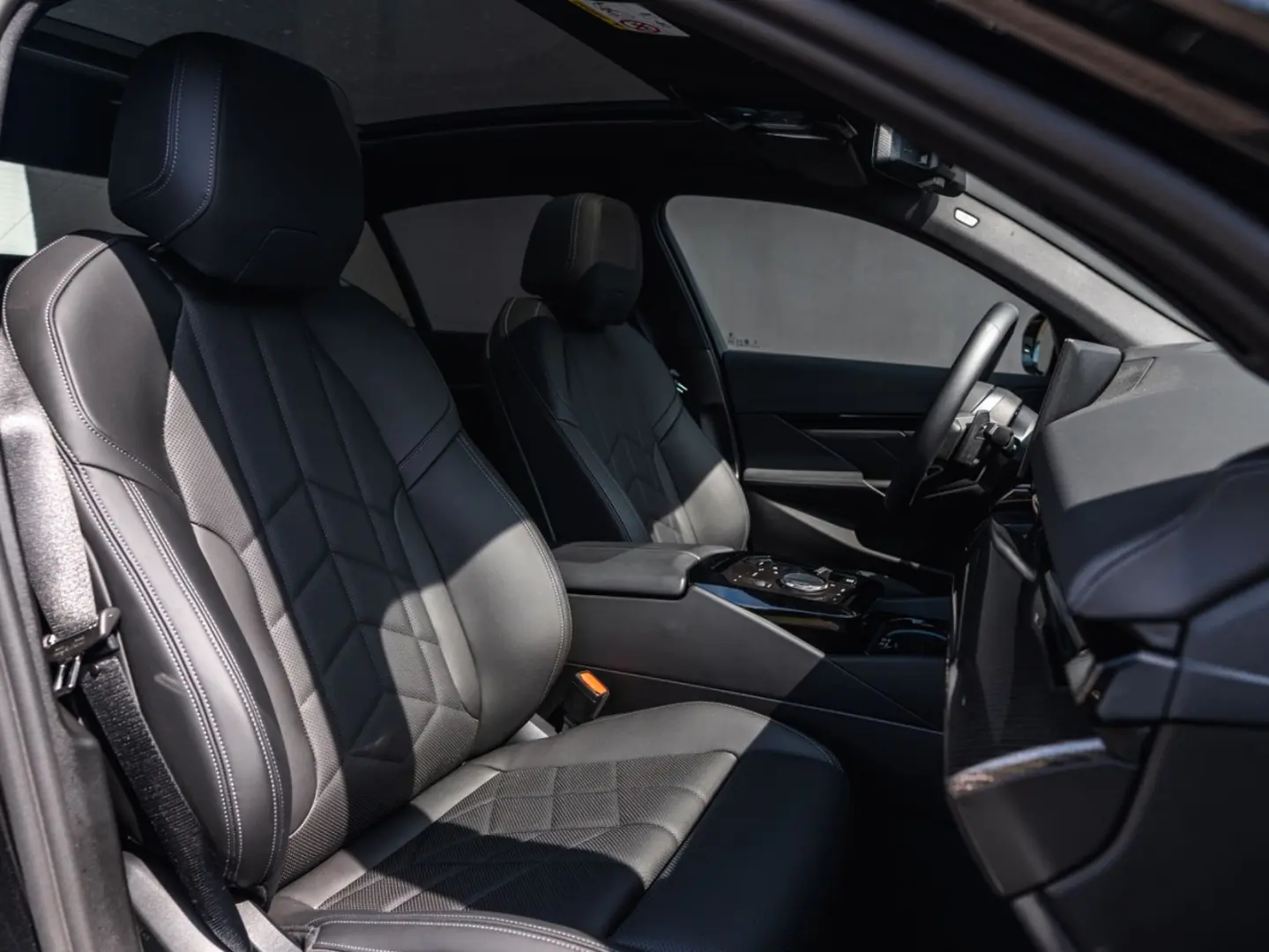 520 d xDrive M Sport VOLL 1 HAND