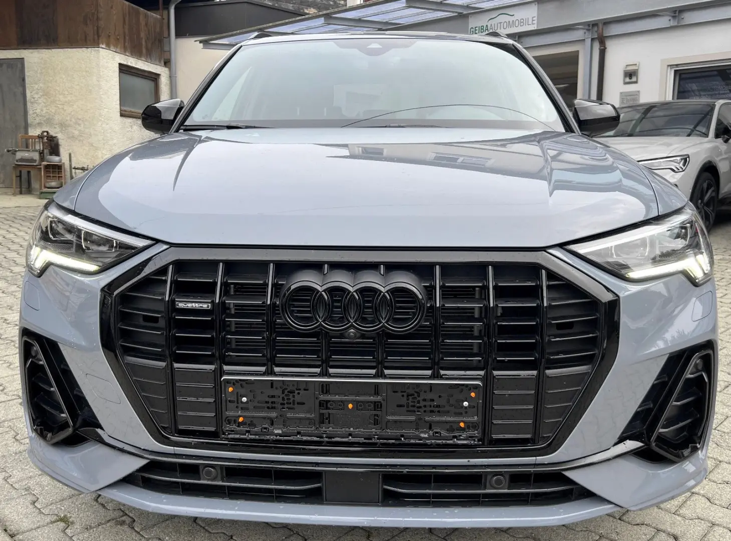 Q3 40 TFSI quattro S line, PORSCHE ARKTIKGRAU