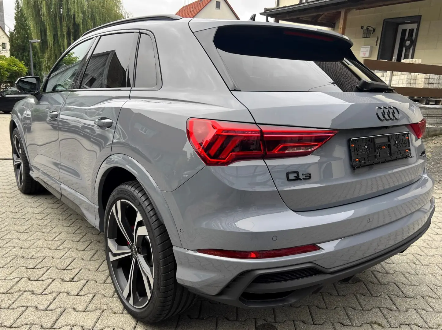 Q3 40 TFSI quattro S line, PORSCHE ARKTIKGRAU