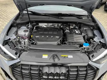 Q3 40 TFSI quattro S line, PORSCHE ARKTIKGRAU
