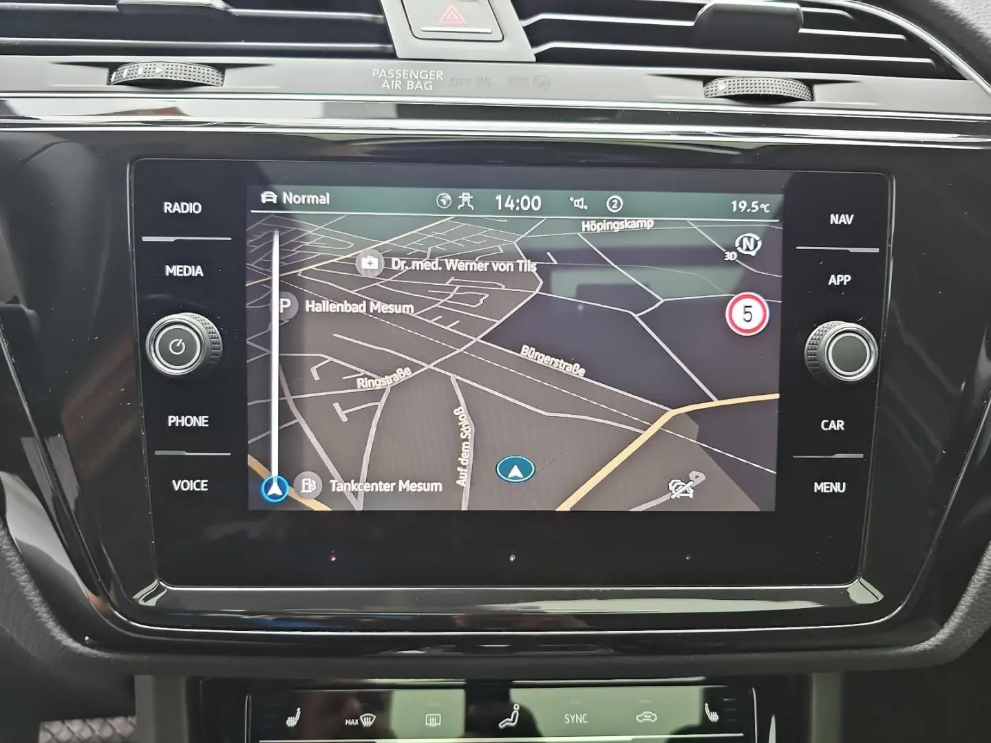 TOURAN 1.5 TSI DSG HIGHLINE R-LINE NAVI LED ACC 