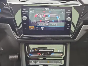 TOURAN 1.5 TSI DSG HIGHLINE R-LINE NAVI LED ACC 