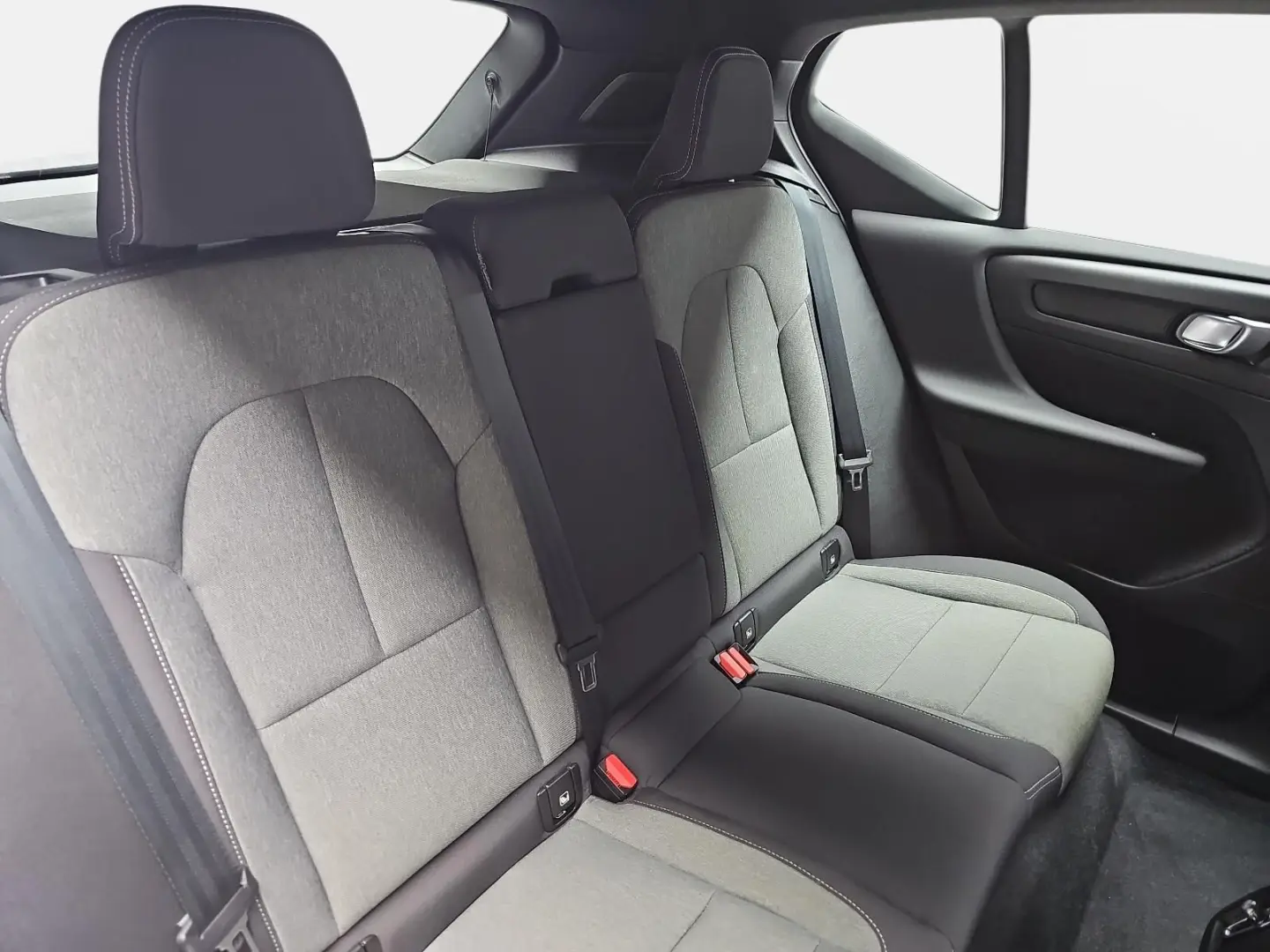 XC40 T2 2WD AUTO. CORE NAVI LED EL.HECKKL. PDC K
