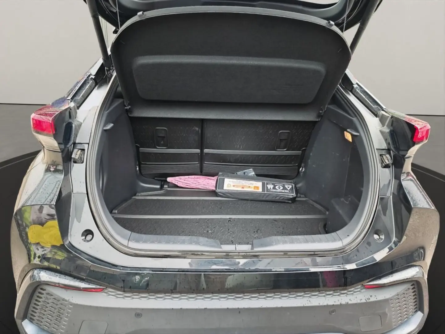 C-HR 2.0 Hybrid Lounge Premiere 15 Jahre Garanti
