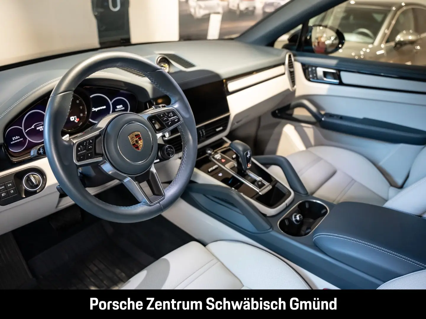 Cayenne E-Hybrid Coupe Panoramadach Luftfederung