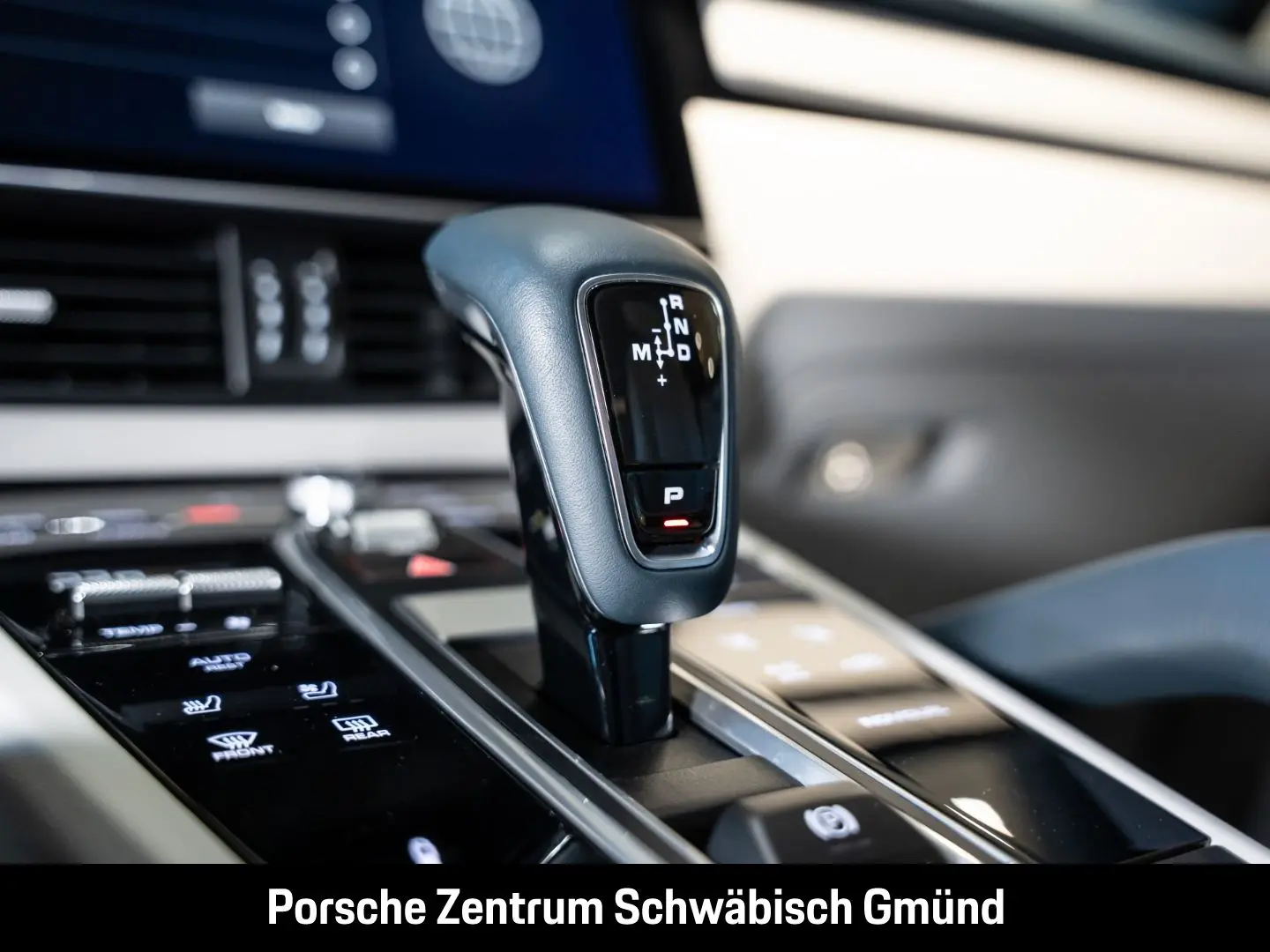 Cayenne E-Hybrid Coupe Panoramadach Luftfederung