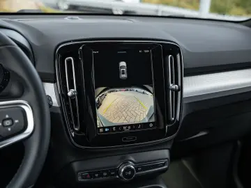 XC 40 B3 2WD Core (EURO 6d)