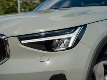 XC 40 B3 2WD Core (EURO 6d)