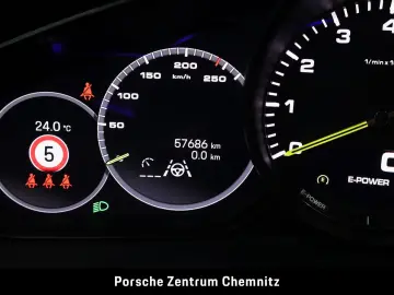 Cayenne E-Hybrid/Massage/Ventil/360/Bose/Panoramic/Innodrive