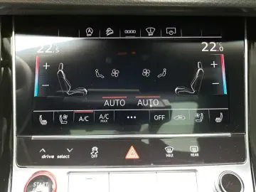 RSQ8 4.0 TFSI QUATTRO NAVI MATRIX-LED HUD LM22 B