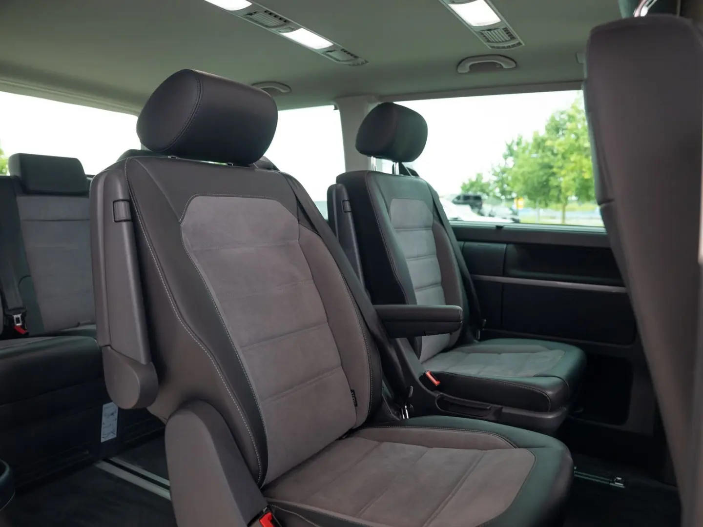 T6.1 Multivan 2.0 TDI 4MO Generation Six