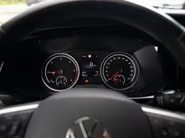 T6.1 Multivan 2.0 TDI 4MO Generation Six