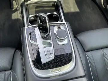 730d xDrive Glasdach|Standhzg.|Head-Up|H/K