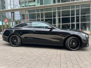 E450 4M Night AMG Burm Pano SoftCl HUD Memory 20
