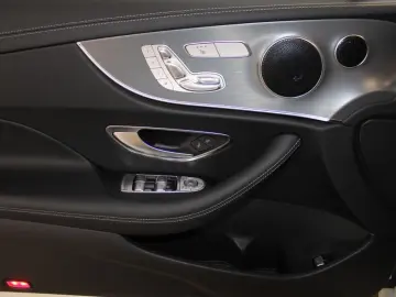 E 450 4M CP *AMG Night Edition Pano Distro Wide